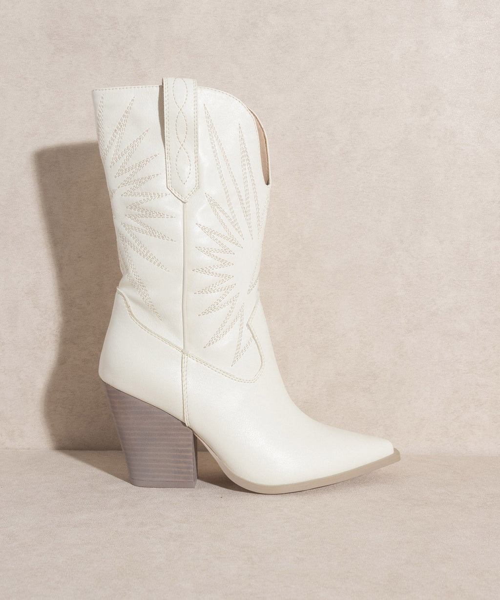 Emery Cowboy Boot In White